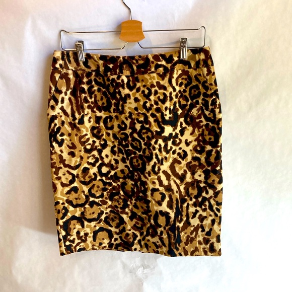Women’s Merona Leopard Stretchy Pencil Skirt Size 10 - Picture 1 of 4